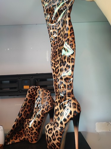 Overknee high heels extrem
